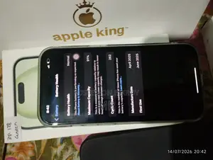 Apple iPhone 15 128 GB Green
