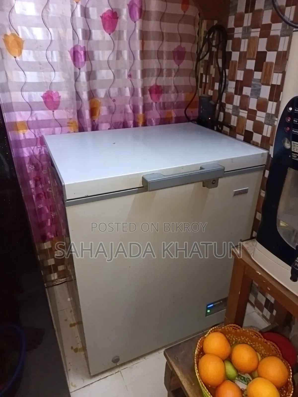 রেফ্রিজারেটর। ডিপ ফ্রিজ। সিঙ্গার ব্র্যান্ড।
