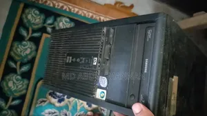 Desktop Computer 3XS Carbon 2GB Intel HDD+SSD 256GB