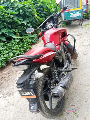 Hero Hunk 2017 Red
