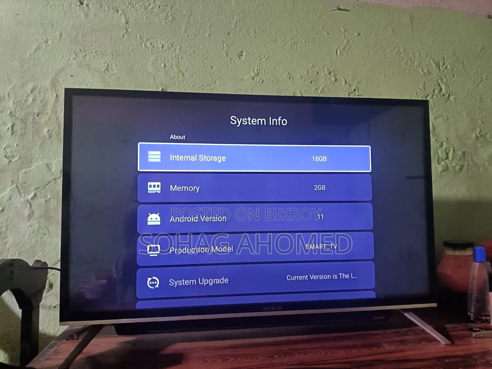 Selling 32" Walton TV because I am buying a new one