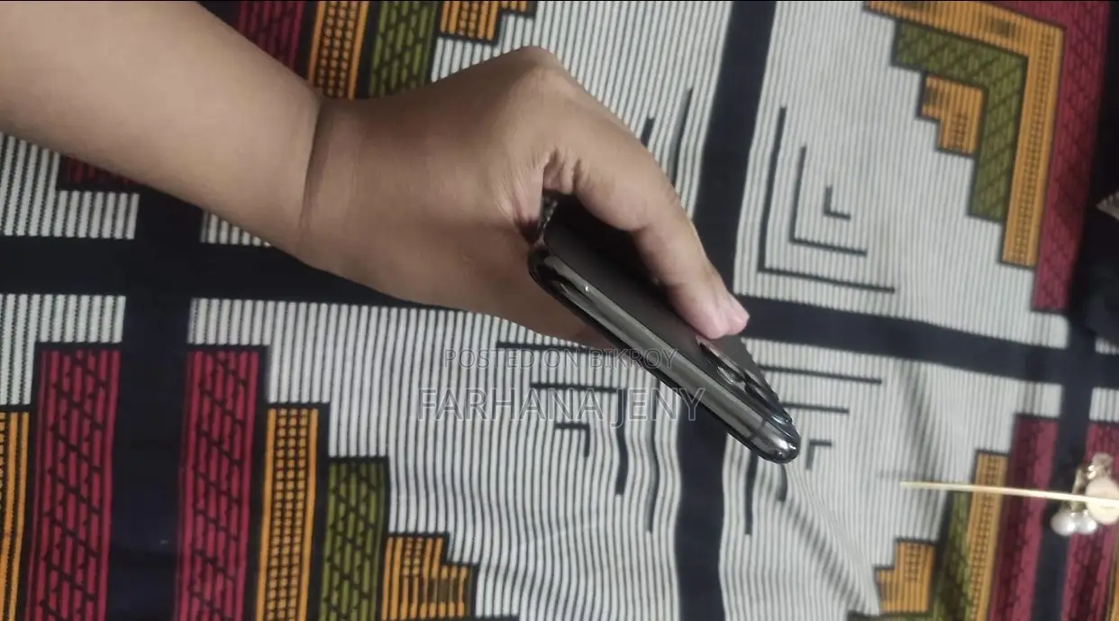 অ্যাপল আইফোন ১১ প্রো ম্যাক্স ২৫৬ জিবি ব্ল্যাক
