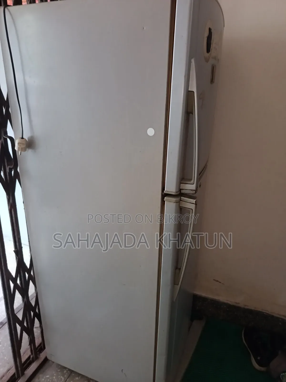 রেফ্রিজারেটর ফ্রিজ বিক্রির জন্য