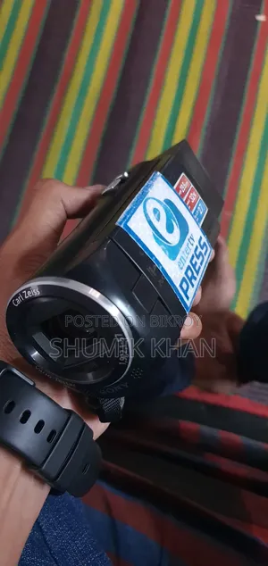 ভিডিও ক্যামেরা