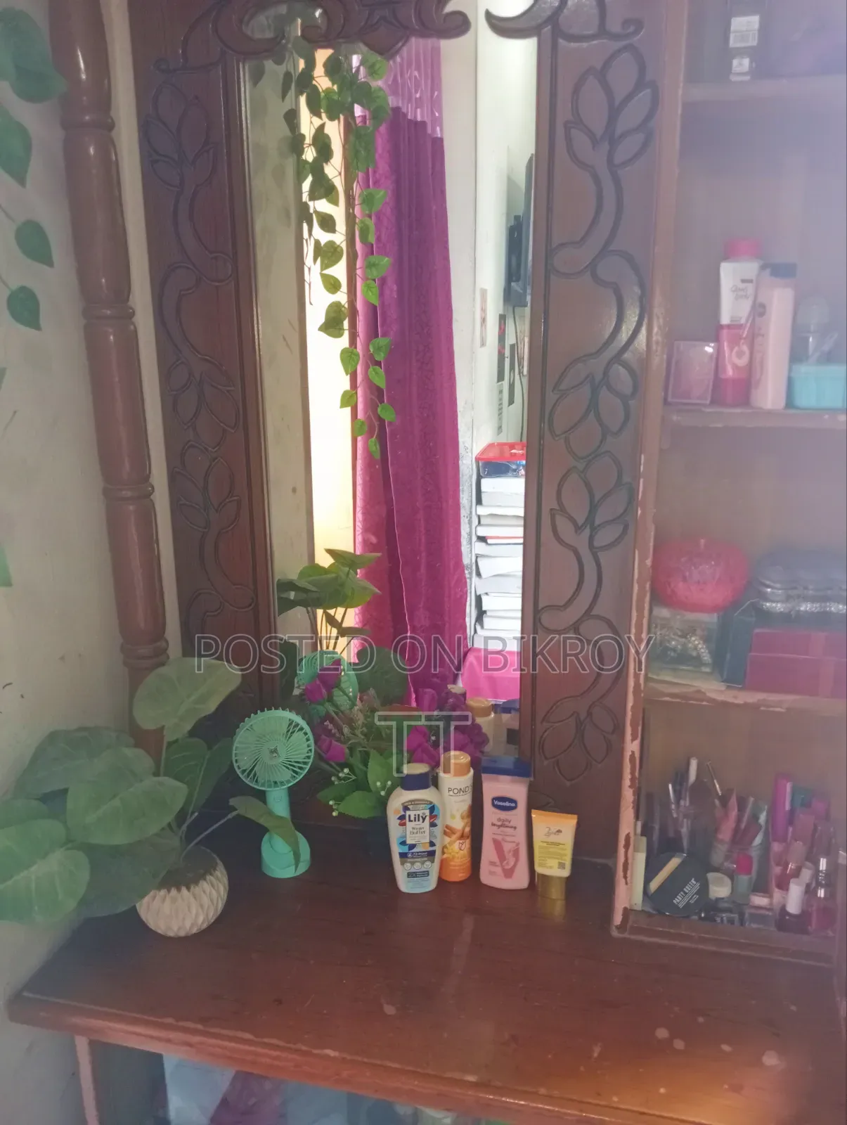 Dressing Table