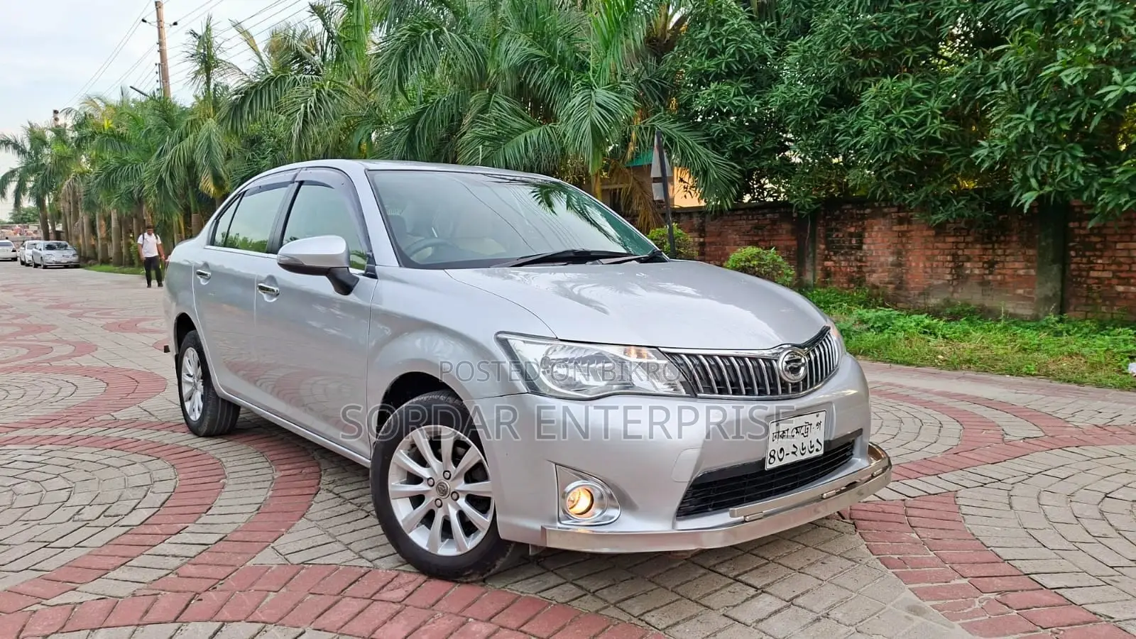 Toyota Axio 2013 Silver