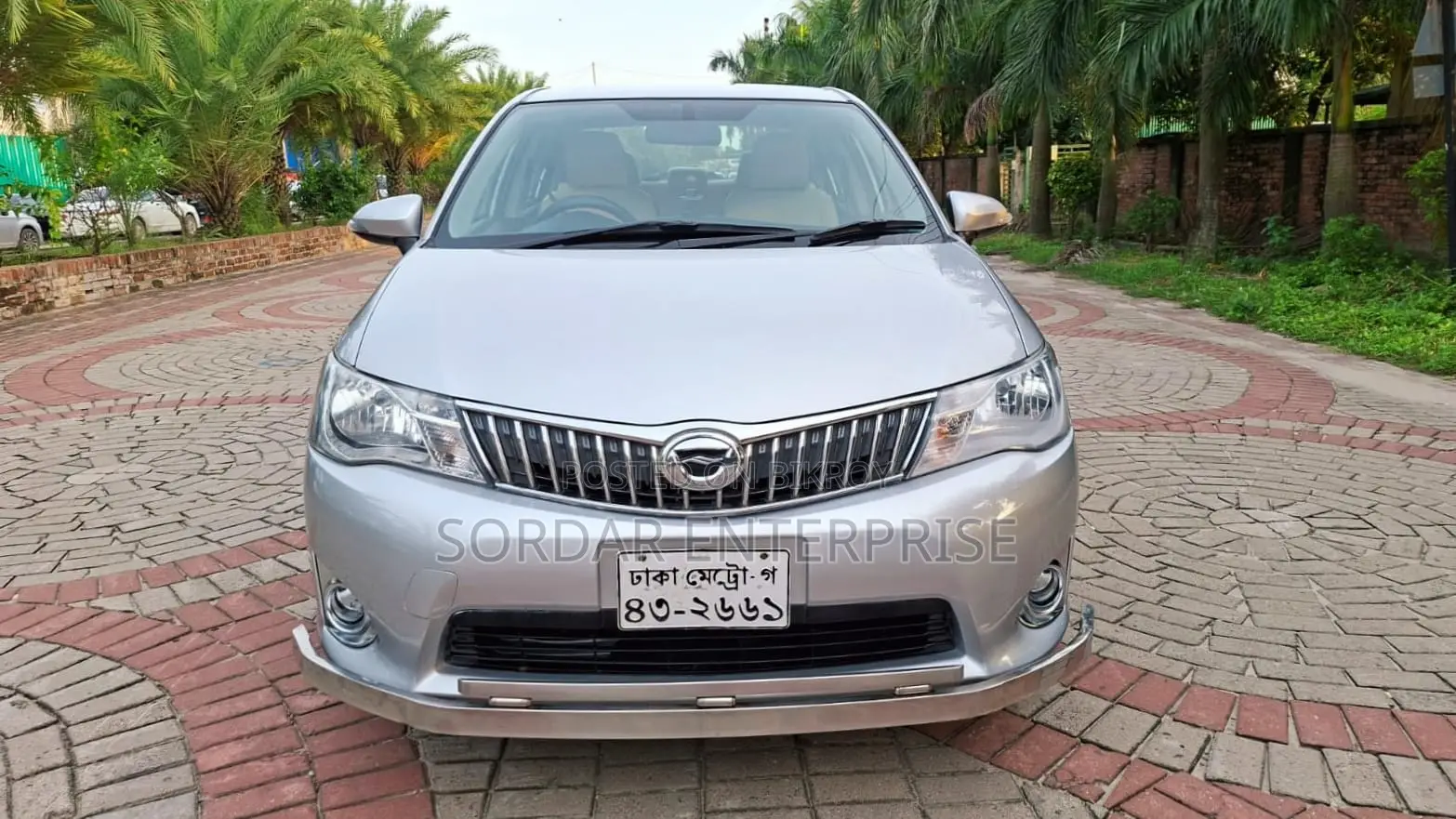 Toyota Axio 2013 Silver