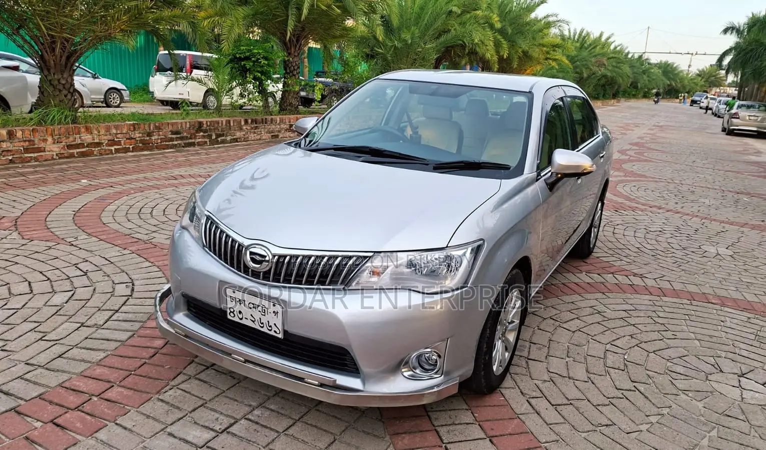 Toyota Axio 2013 Silver