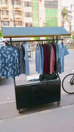 Mobile Clothing Store