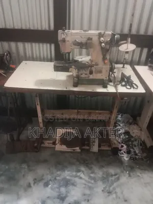 Flatlock Machine