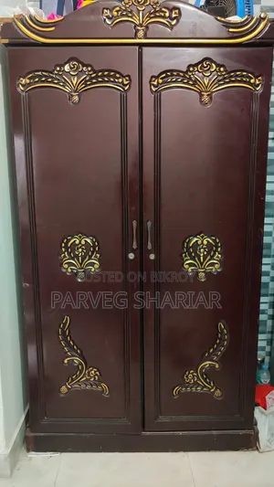 Almirah for sale