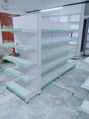Premium Wall Gondola – Luxury Retail Display Rack