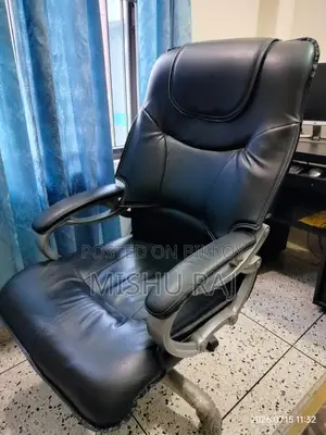কিং সাইজ অফিস চেয়ার