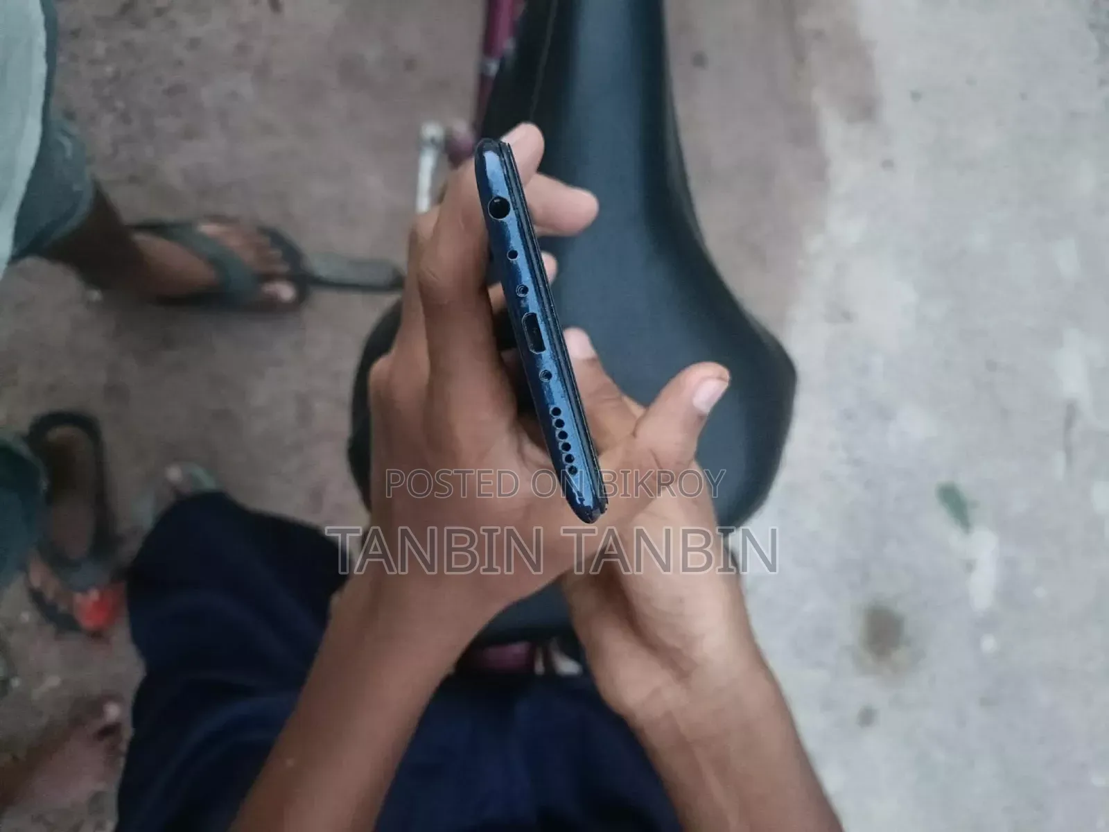 Vivo V9 64 GB Blue