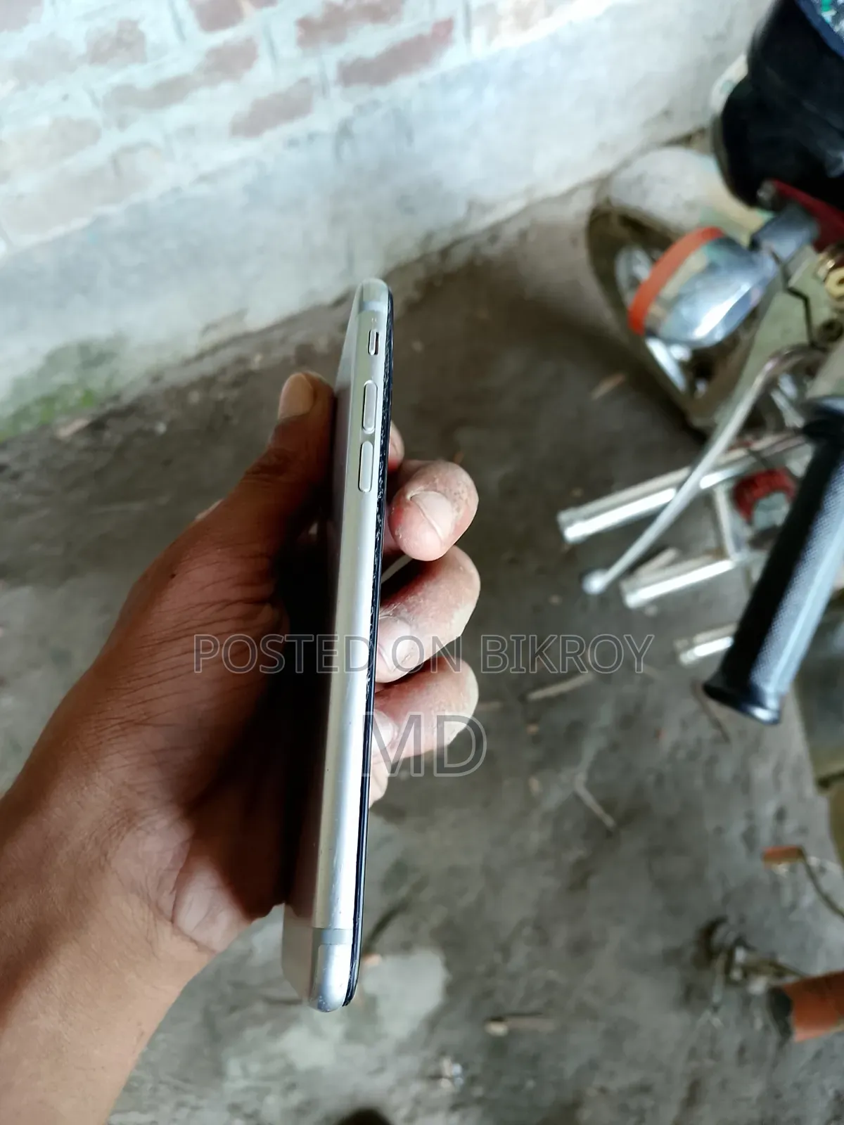 অ্যাপল আইফোন ৬ ৬৪ জিবি গ্রে