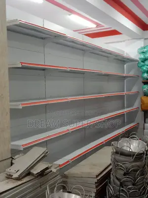Elite Wall Gondola – Built for Premium Retail Stores