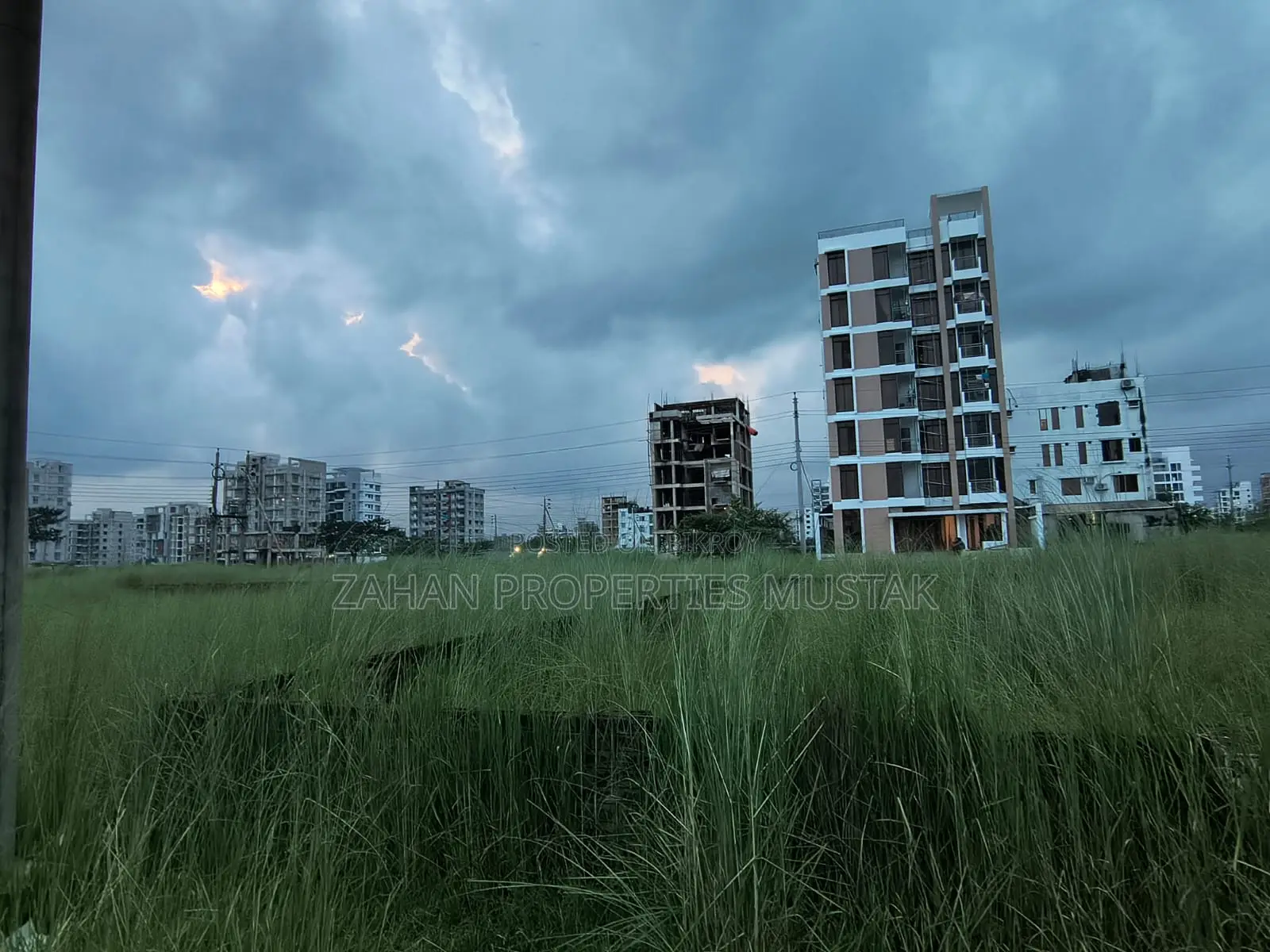 এন ব্লক ৫ কাঠা প্লট বিক্রয়