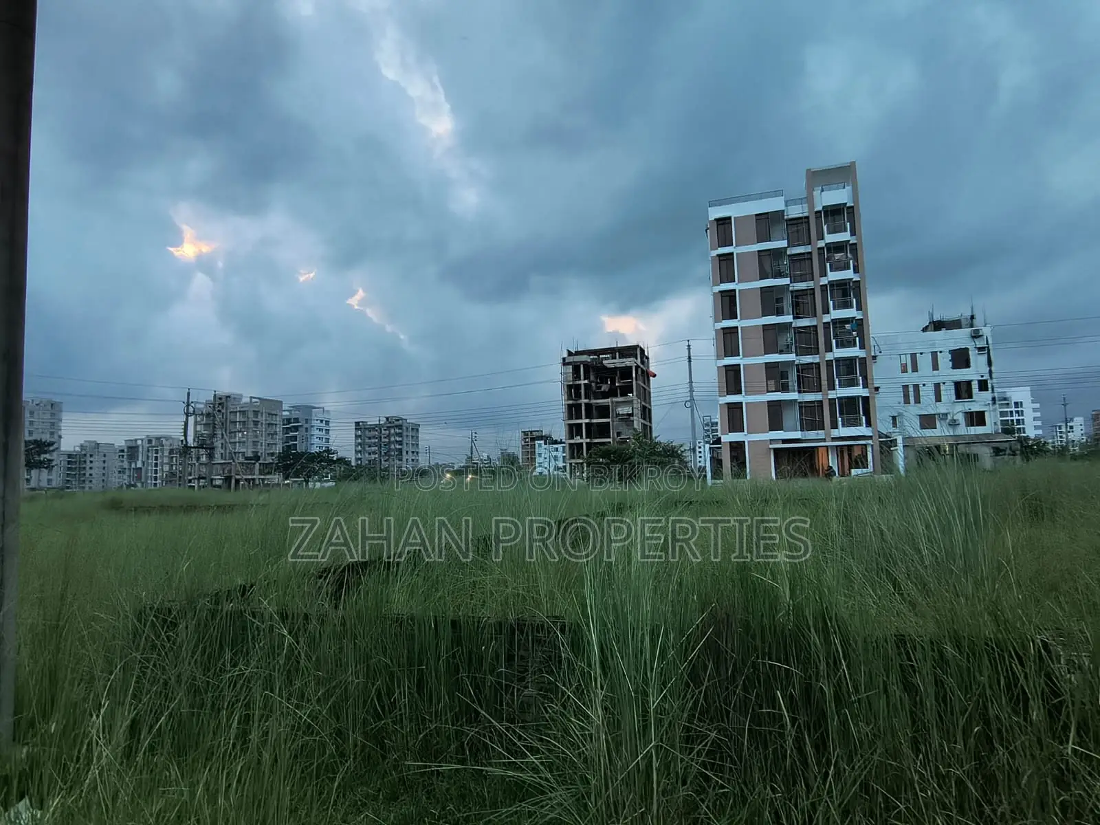 N Block 5 Katha Plot Sell