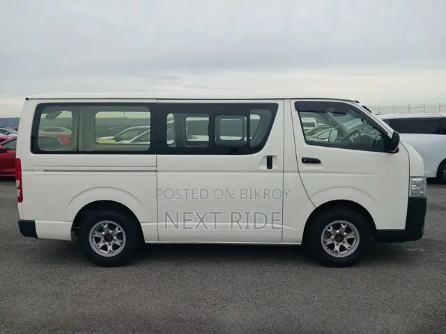 Toyota HiAce 2020 White