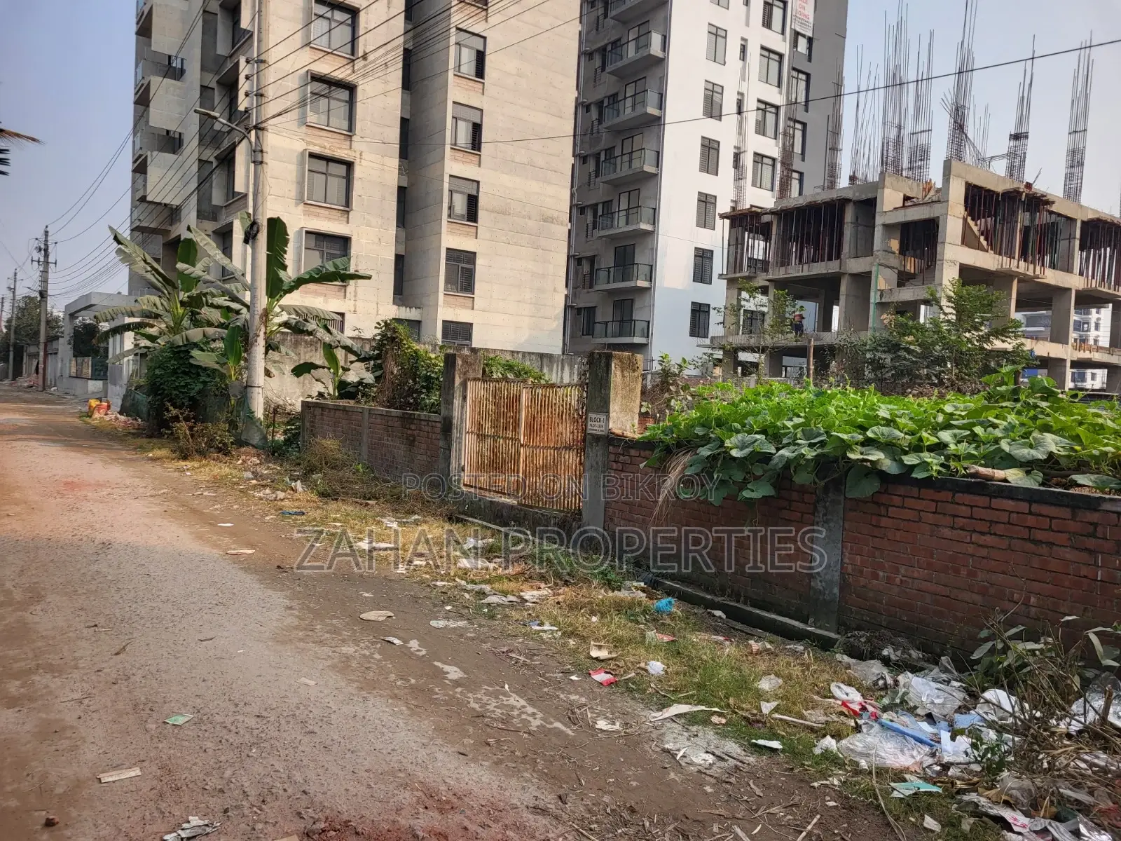 I Block 10 Katha South Facing Plot For Sale
