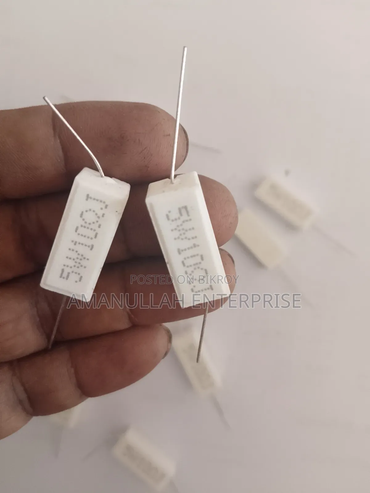 ৫ ওয়াট ১০ ওহম সিরামিক সিমেন্ট রেজিস্টর (5W10RJ) | অনলাইনে কিনুন (০৬ পিস)