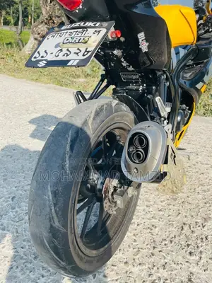 Suzuki GSX-R150 2022 Yellow