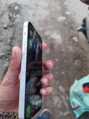 Apple iPhone 12 64 GB White