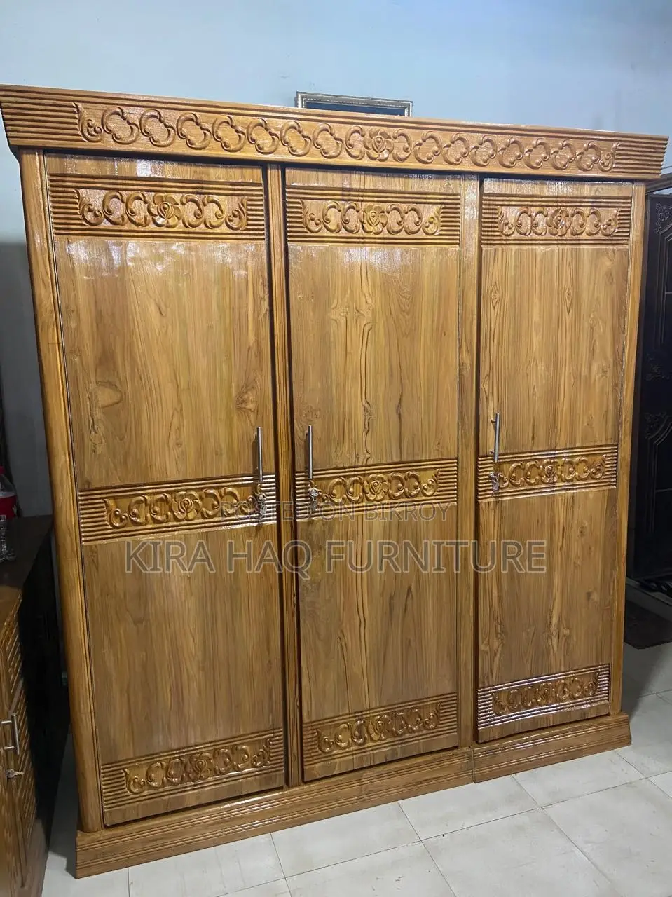 চিটাগং সেগুন কাঠের আলমারি 15% Discount