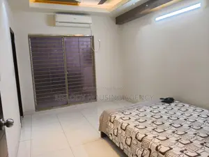 Furnished 4-bedroom Apartment in Banani for rent