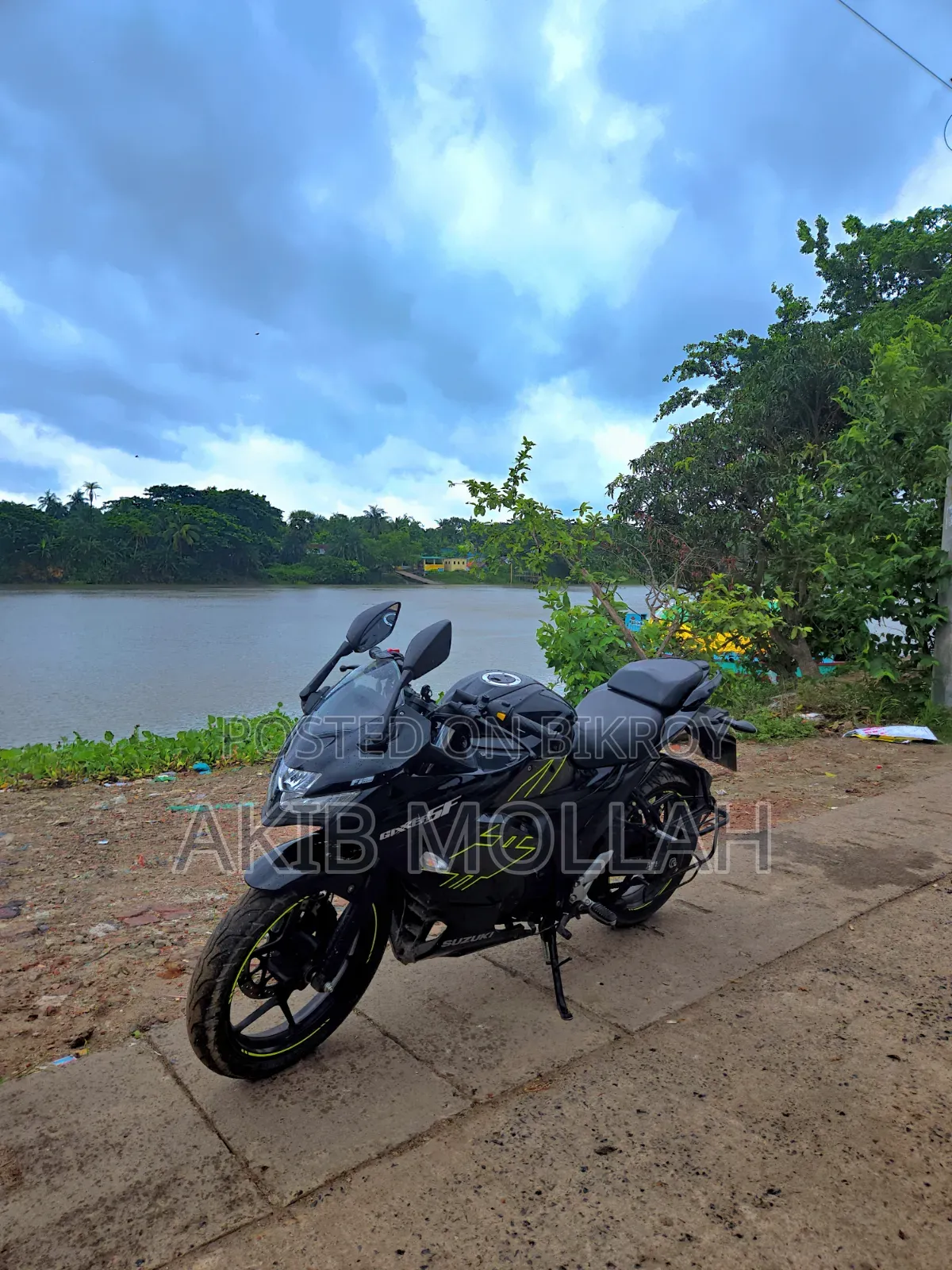 Suzuki Gixxer Fi ABS 2023 Black
