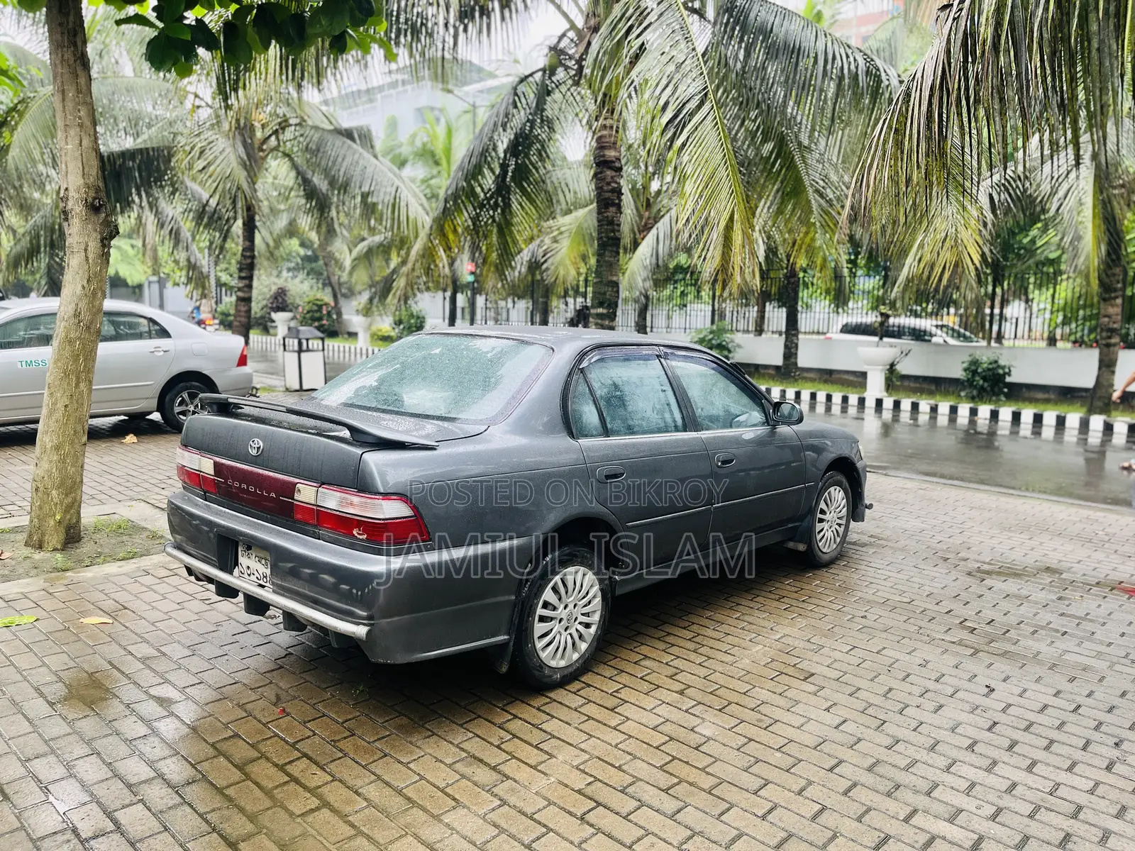 Toyota Corolla Sedan 1994 Gray