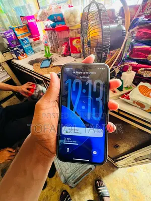 New Apple iPhone 11 128 GB Black