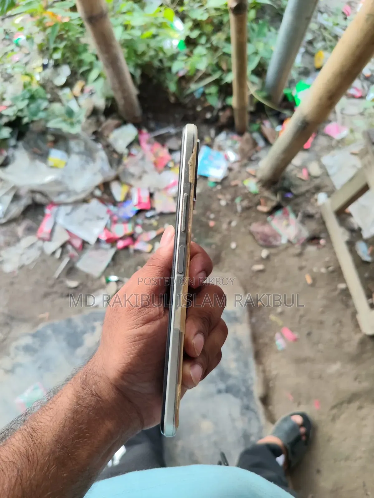 Vivo Y33s 128 GB Gold
