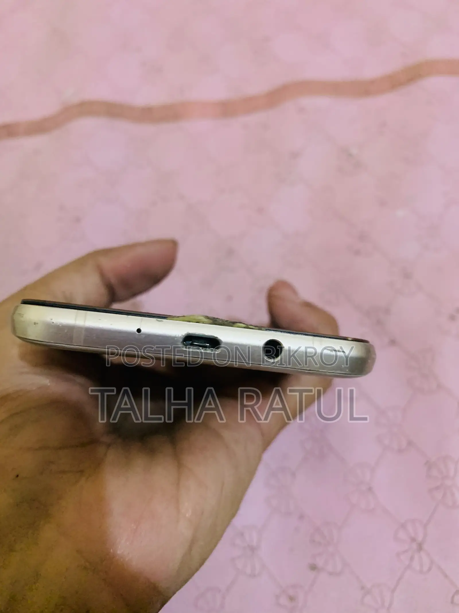 Samsung 4 GB Rose Gold