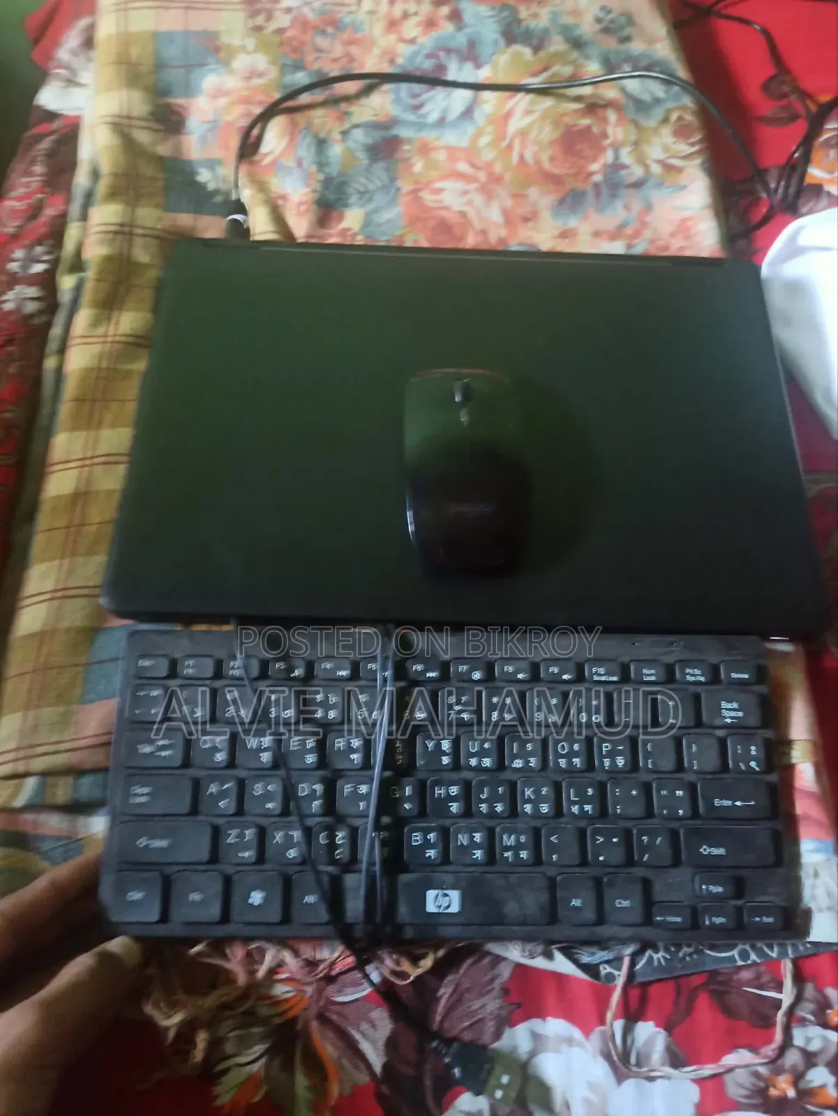 Laptop Dell Inspiron 15 8GB Intel Core 5 SSHD+SSD 256GB