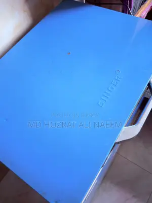 সিঙ্গার রেফ্রিজারেটর ১৩৮ লিটার ধারণক্ষমতা ভালো অবস্থায়