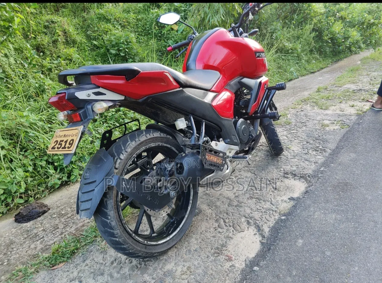 Yamaha FZS V3 2021 Red