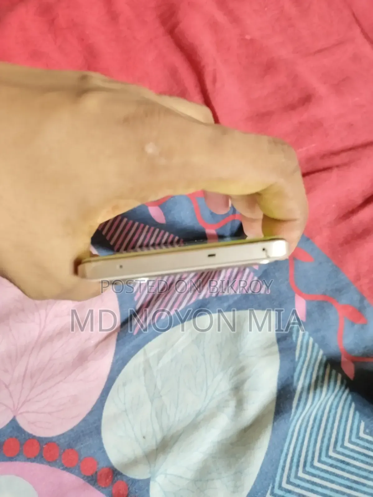 Realme P4 Pro 128 GB Gold