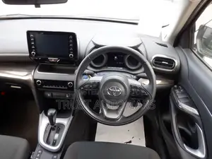 Toyota Yaris Cross 2021 Black