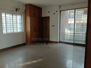 গুলশানে ৪ বেডরুমের অ্যাপার্টমেন্ট ভাড়ার জন্য
