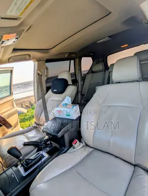 Toyota Land Cruiser Prado 2012 Pearl