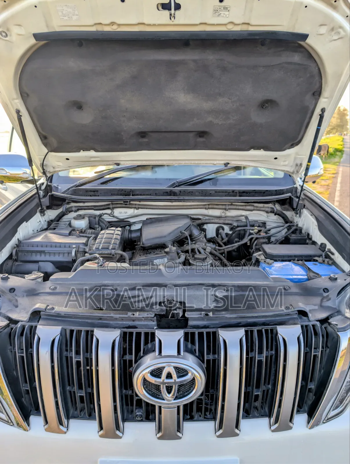 Toyota Land Cruiser Prado 2012 Pearl