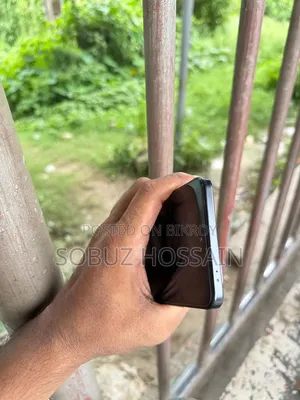 iQOO 256 GB Black
