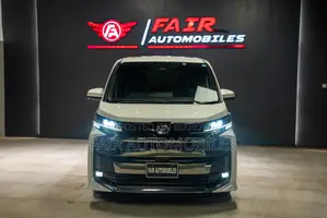 Toyota Noah 2022 Pearl