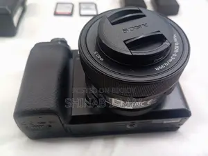 Sony Alpha A6100 Mirrorless Camera With 16-50mm Lens Full Box
