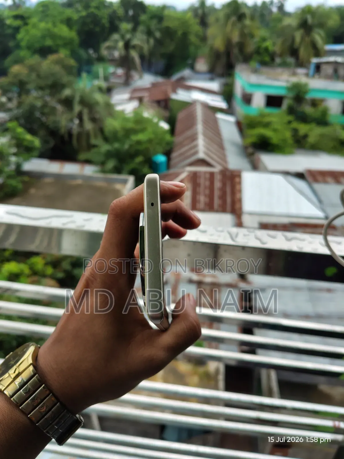 Helio 100 256 GB White