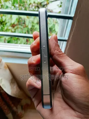 অ্যাপল আইফোন ৪এস ১৬ জিবি কালো