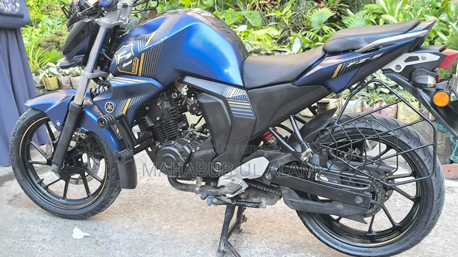 Yamaha FZ6 2021 Blue