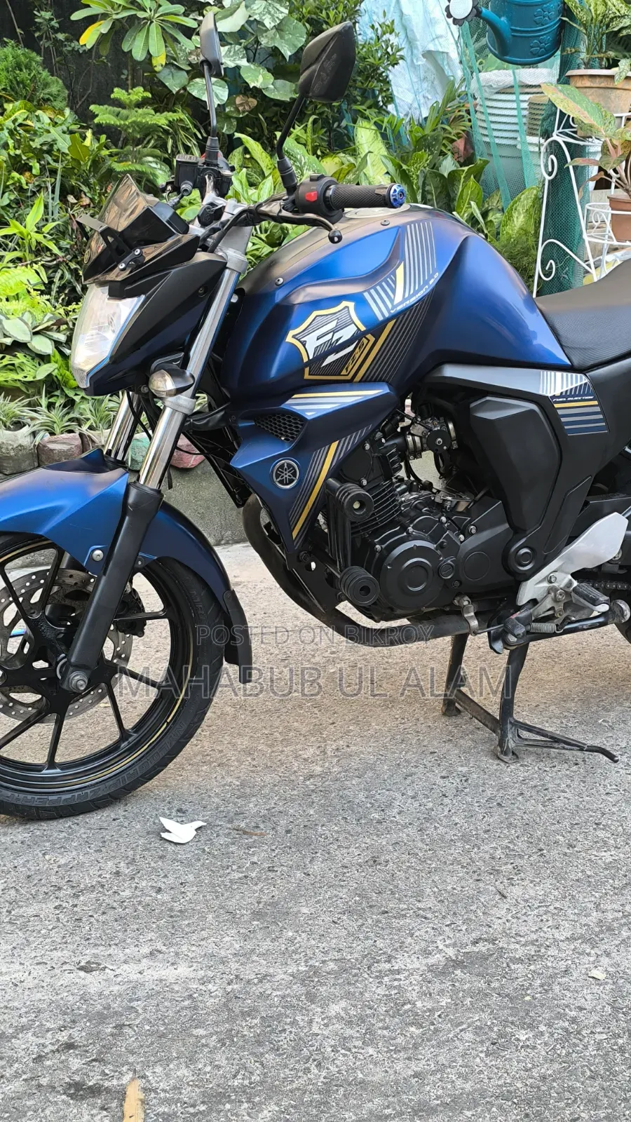 Yamaha FZ6 2021 Blue