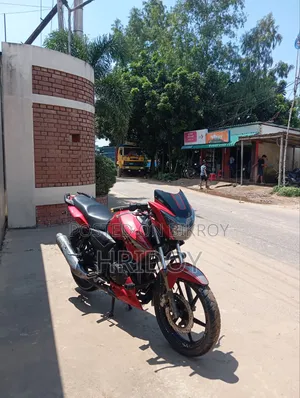 TVS Apache RTR 160 2V 2018 Red